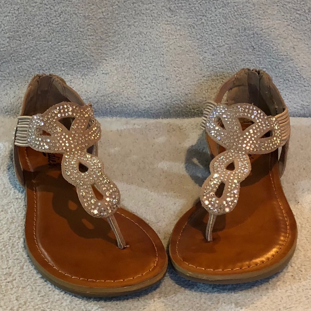 Women’s Sandals